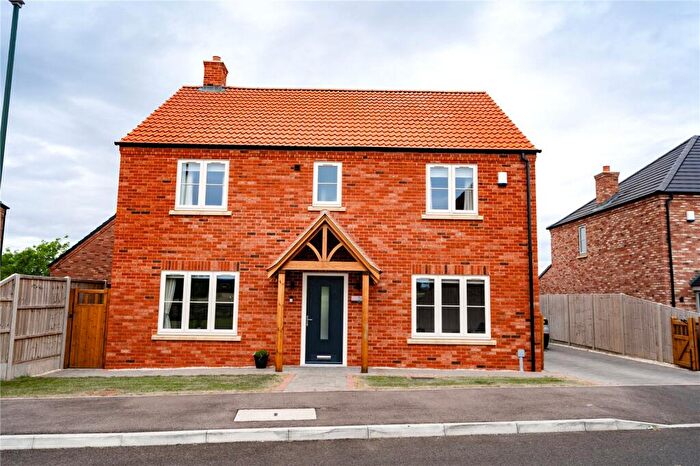 4 Bedroom Detached House For Sale In Aspen Drive, Barnoldby-le-Beck, Grimsby, Lincolnshire, DN37