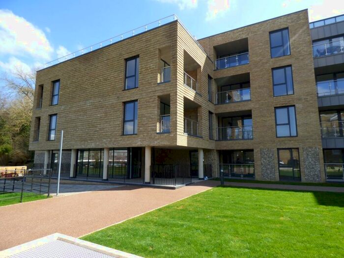 1 Bedroom Flat To Rent In Epsom, KT18