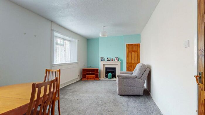 3 Bedroom Semi-Detached House For Sale In Walsh Avenue, Bristol, BS14