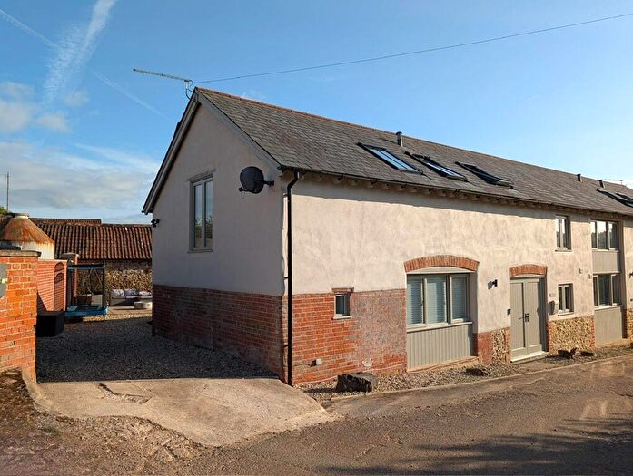 3 Bedroom Barn Conversion For Sale In The Old Burrow, Awliscombe, EX14