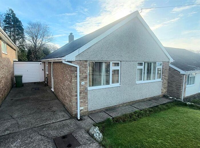 3 Bedroom Semi-Detached Bungalow For Sale In LLwyn Ynn, Talybont, LL43
