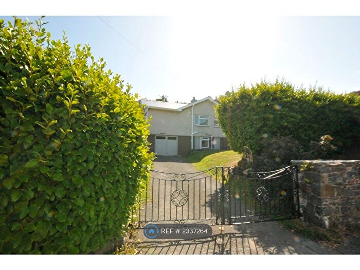 1 Bedroom Flat To Rent In Field Place, New Quay, SA45