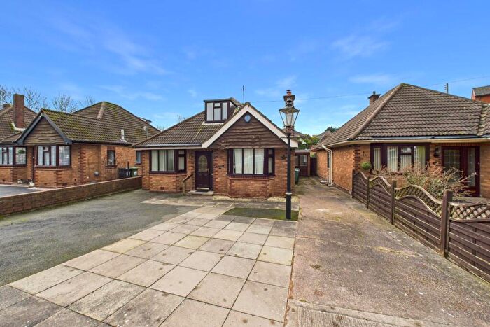 2 Bedroom Detached Bungalow For Sale In Yew Tree Hills, Netherton, Dudley, DY2