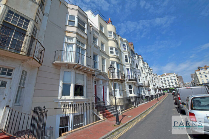 Apartment To Rent In New Steine, Brighton, East Sussex, BN2