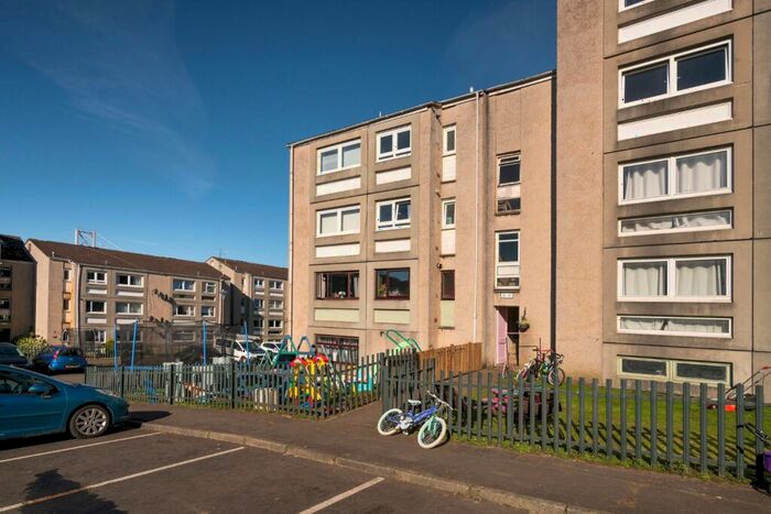 2 Bedroom Flat For Sale In Walker Drive, South Queensferry, EH30