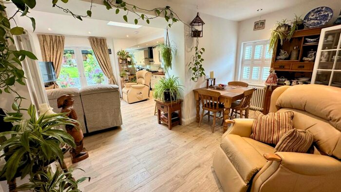 2 Bedroom Cottage For Sale In Frome Place, Stapleton, Bristol, BS16