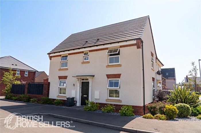 3 Bedroom Semi-Detached House For Sale In Jones Grove, Upper Lighthorne, Leamington Spa, Warwickshire, CV33