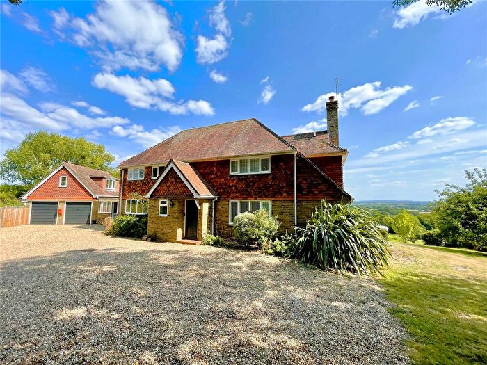 4 Bedroom Detached House For Sale In Wyck Lane, Wyck, Alton, Hampshire, GU34