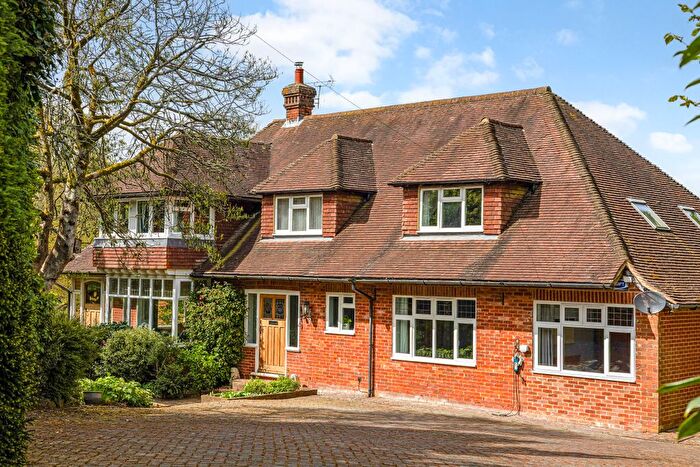 5 Bedroom Detached House For Sale In Mayfield Lane, Wadhurst, TN5