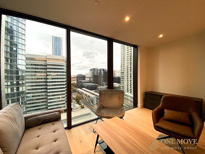 2 Bedroom Flat For Sale In Marsh Wall, Harcourt Tower, E14