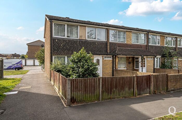 3 Bedroom End Of Terrace House For Sale In Harkness Court, Sittingbourne, Kent, ME10