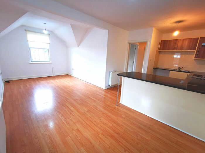 2 Bedroom Flat To Rent In Weaver Grove, Winsford, CW7
