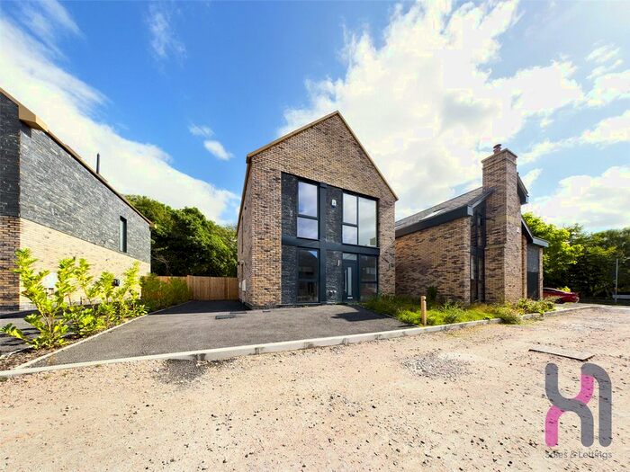 4 Bedroom Detached House To Rent In St. Andrews Close, Damfield Lane, Maghull, Merseyside, L31