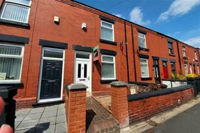 2 Bedroom House To Rent In Gladstone Street, WA10