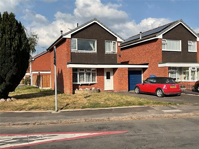 3 Bedroom Link Detached House For Sale In Hussey Road, Norton Canes, Cannock, Staffordshire, WS11