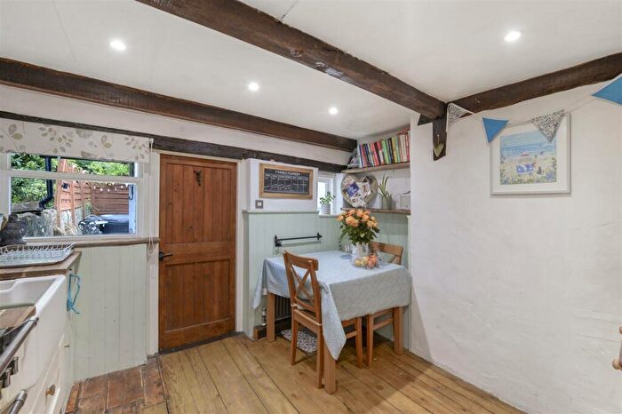 2 Bedroom End Of Terrace House For Sale In Maidstone Road, Nettlestead, ME18