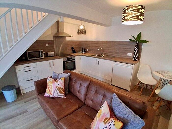 1 Bedroom Cottage To Rent In Smiths Court, King Street, Ulverston, LA12