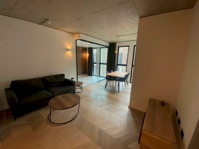 2 Bedroom Apartment To Rent In F Spinners Way, Castlefield, Manchester, M15