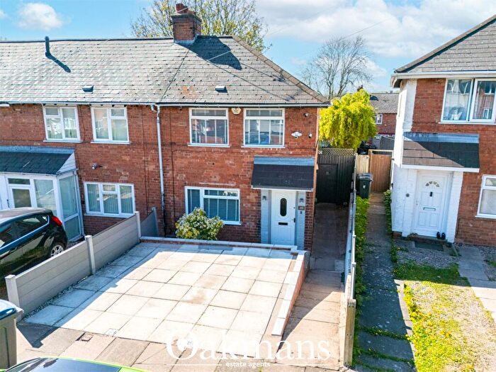 3 Bedroom End Of Terrace House For Sale In Sunningdale Road, Birmingham, B11
