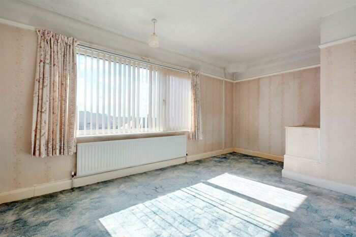 2 Bedroom Semi-Detached House For Sale In Coppice Road, Arnold, Nottingham, NG5