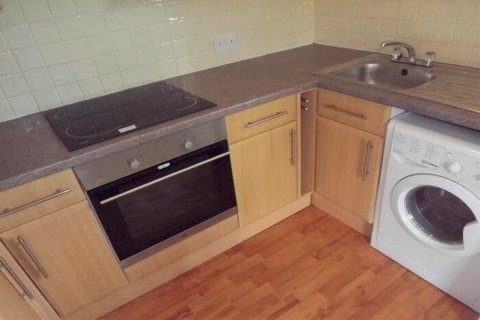 Studio To Rent In Westbourne Villas, Bristol, BS8
