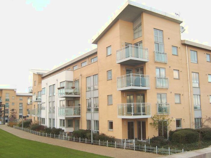 2 Bedroom Flat To Rent In Lockside Marina, Navigation Road, Chelmsford, CM2