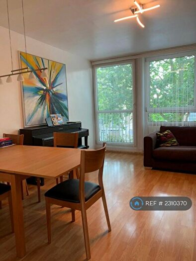 2 Bedroom Maisonette To Rent In Troutbeck, London, NW1