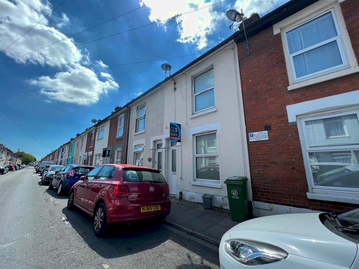 3 Bedroom Terraced House To Rent In Newcome Road, Portsmouth, PO1