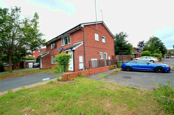 1 Bedroom Maisonette To Rent In Tenbury Close, Redditch, B98