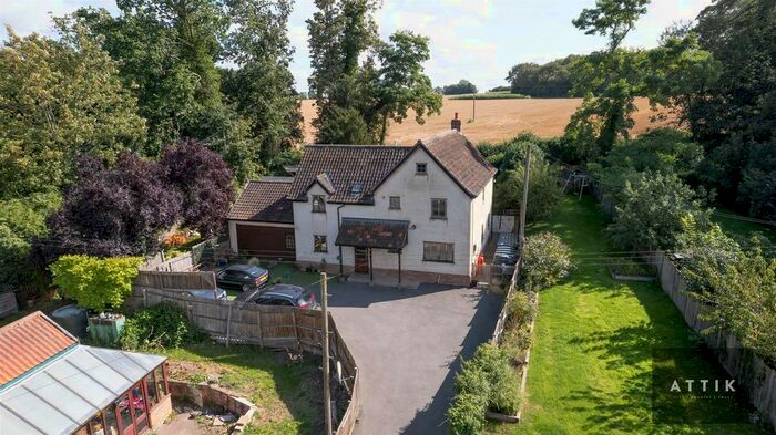 4 Bedroom Detached House For Sale In Manor Road, Garboldisham, Diss, IP22