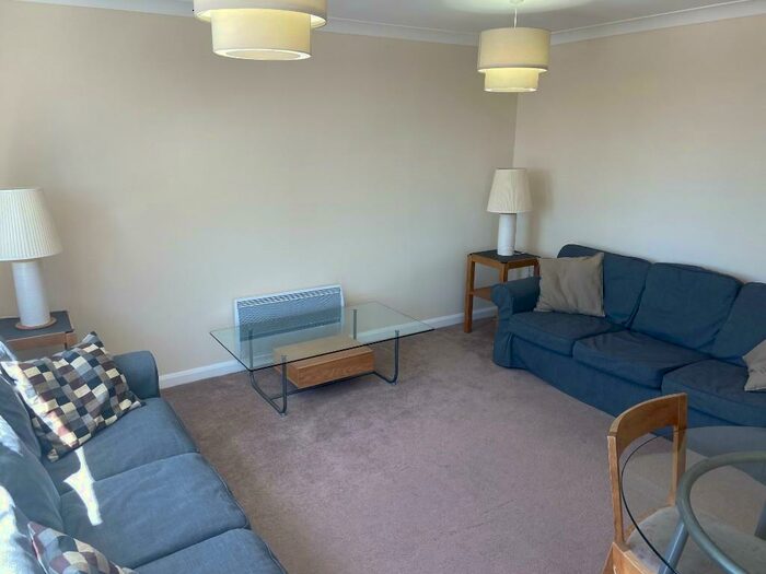 2 Bedroom Apartment To Rent In Crown Heights, Basingstoke, RG21