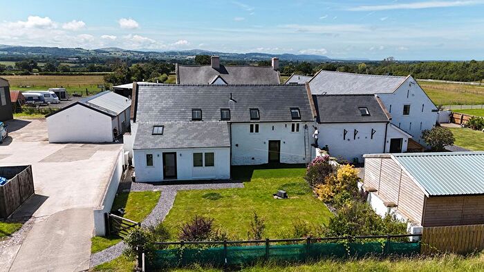 3 Bedroom Barn Conversion To Rent In Bodeugan Barns, Rhuallt, Denbighshire, LL17