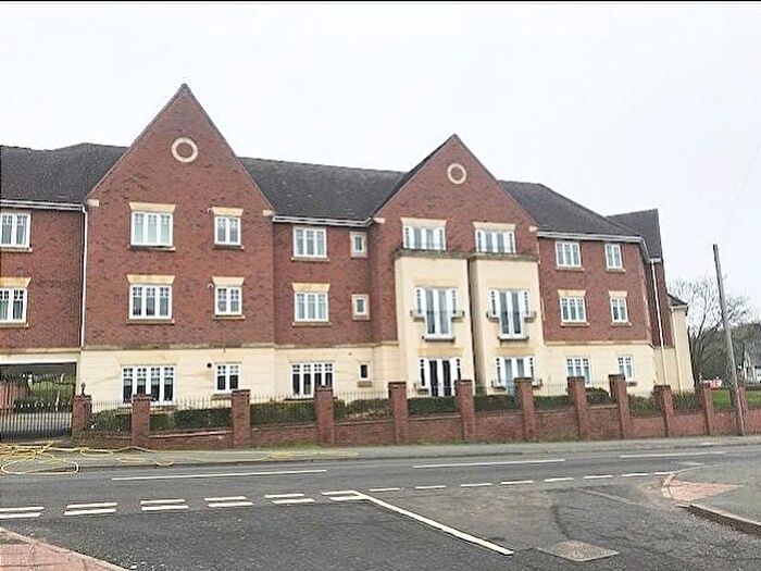 2 Bedroom Flat To Rent In Bewick Court Compton, Wolverhampton, WV6