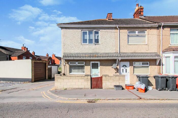 1 Bedroom Maisonette To Rent In St. Marys Grove, Ferndale, Swindon, SN2