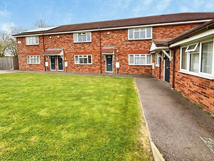 1 Bedroom Flat To Rent In Westerham Close, Gillingham, Kent, ME8