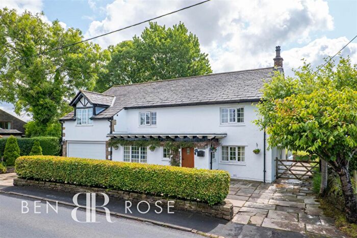 5 Bedroom Detached House For Sale In Sandy Lane, Brindle, Chorley, PR6
