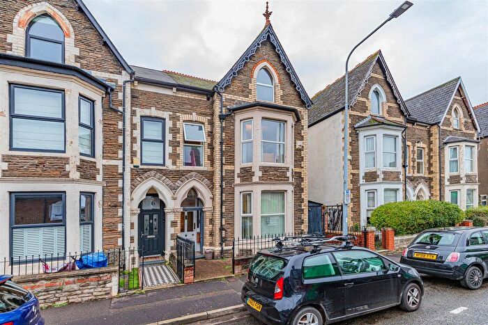 5 Bedroom Property For Sale In Wyndham Crescent, Cardiff, CF11