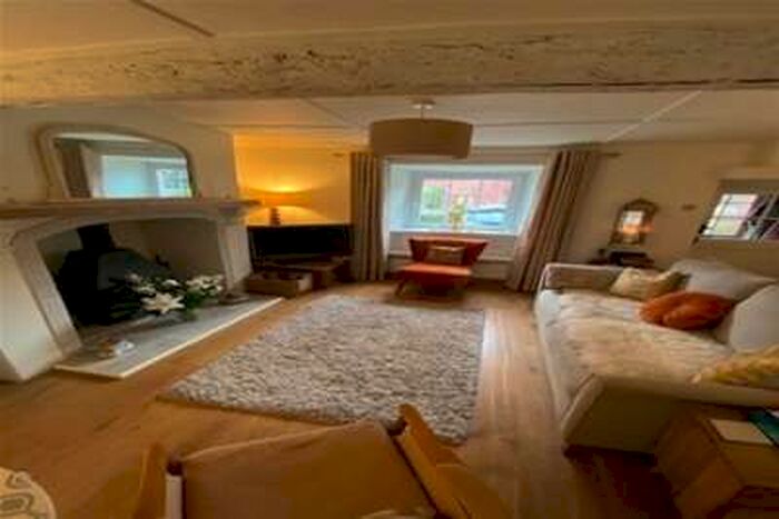 2 Bedroom Cottage To Rent In Halse, Taunton, TA4