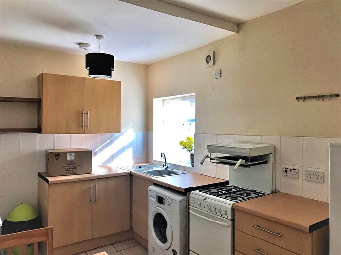 2 Bedroom Terraced House To Rent In Fleet Street, Swansea, SA1