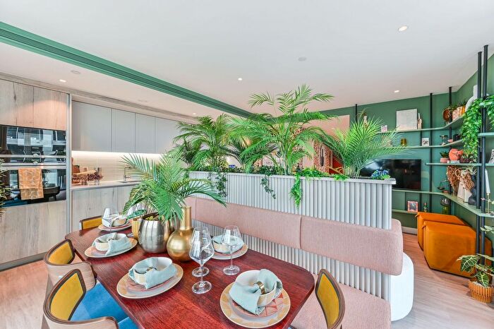 Studio For Sale In Oval Village, Oval, SE11
