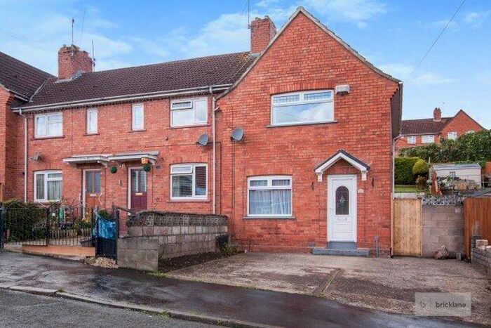 3 Bedroom Property To Rent In Glyn Vale, Bristol, BS3