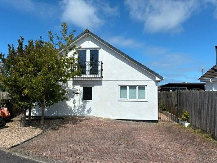 3 Bedroom Property To Rent In Palm Drive, Padstow, PL28