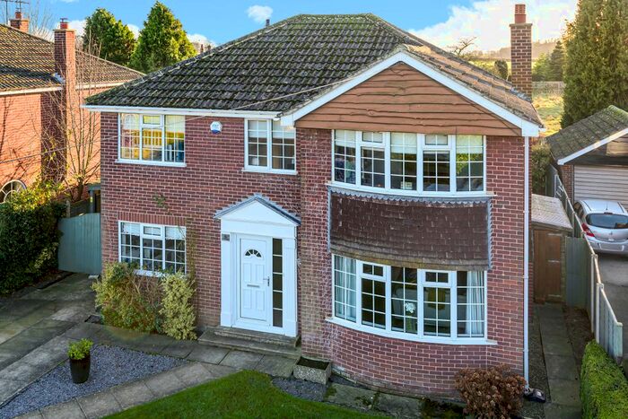 4 Bedroom Detached House For Sale In Pinfold Close, Bickerton, Wetherby, North Yorkshire LS22