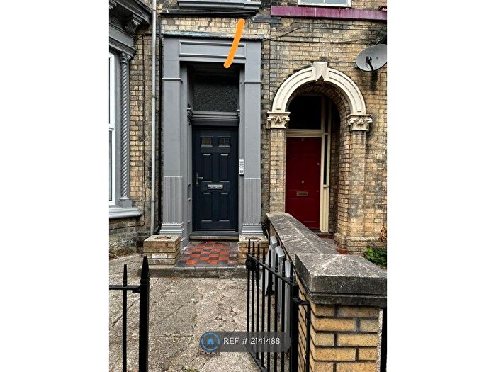 1 Bedroom Flat To Rent In Albany Street, Hull, HU3