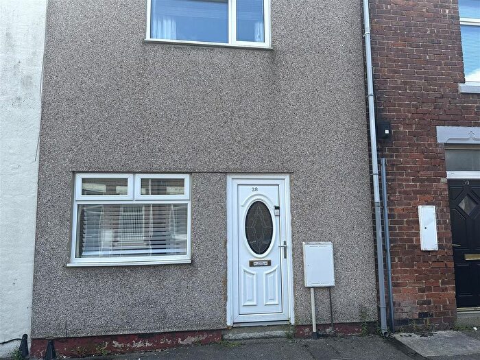 2 Bedroom Property To Rent In Tenth Street, Blackhall Colliery, Hartlepool, TS27