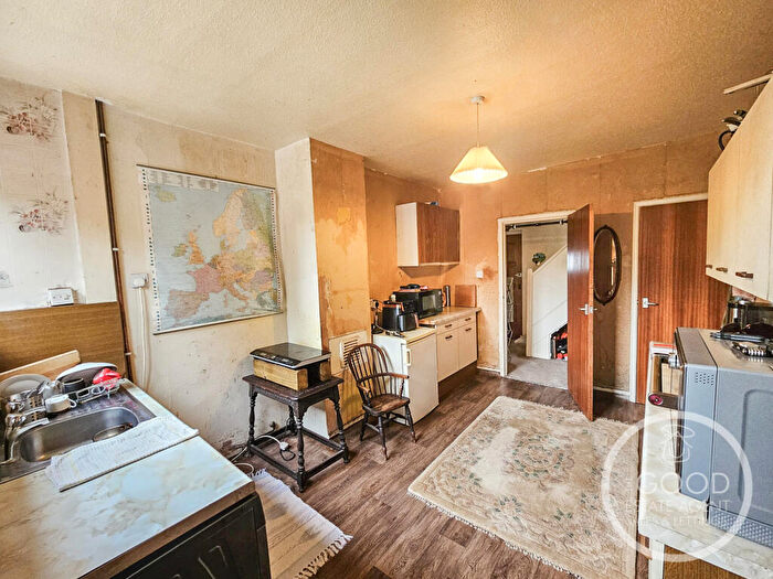 3 Bedroom Terraced House For Sale In Hampson Crescent, Handforth, SK9