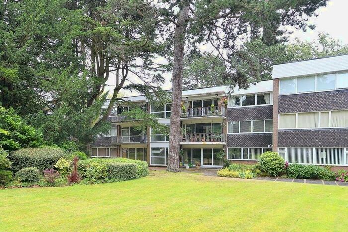 2 Bedroom Ground Flat To Rent In Flat, Elmhurst, B15