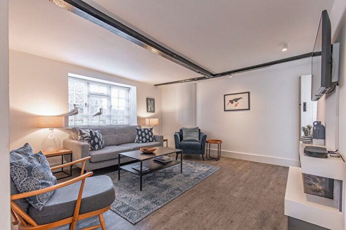 2 Bedroom Cottage For Sale In Norwich Road, Holt, NR25