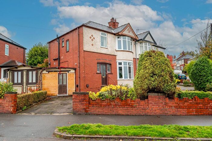 3 Bedroom Semi-Detached House For Sale In Falkland Road, Ecclesall, S11
