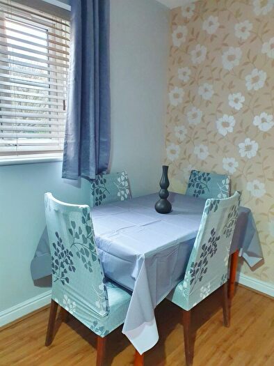 2 Bedroom Flat To Rent In Bay View Court, Station Road, Lancaster, LA1